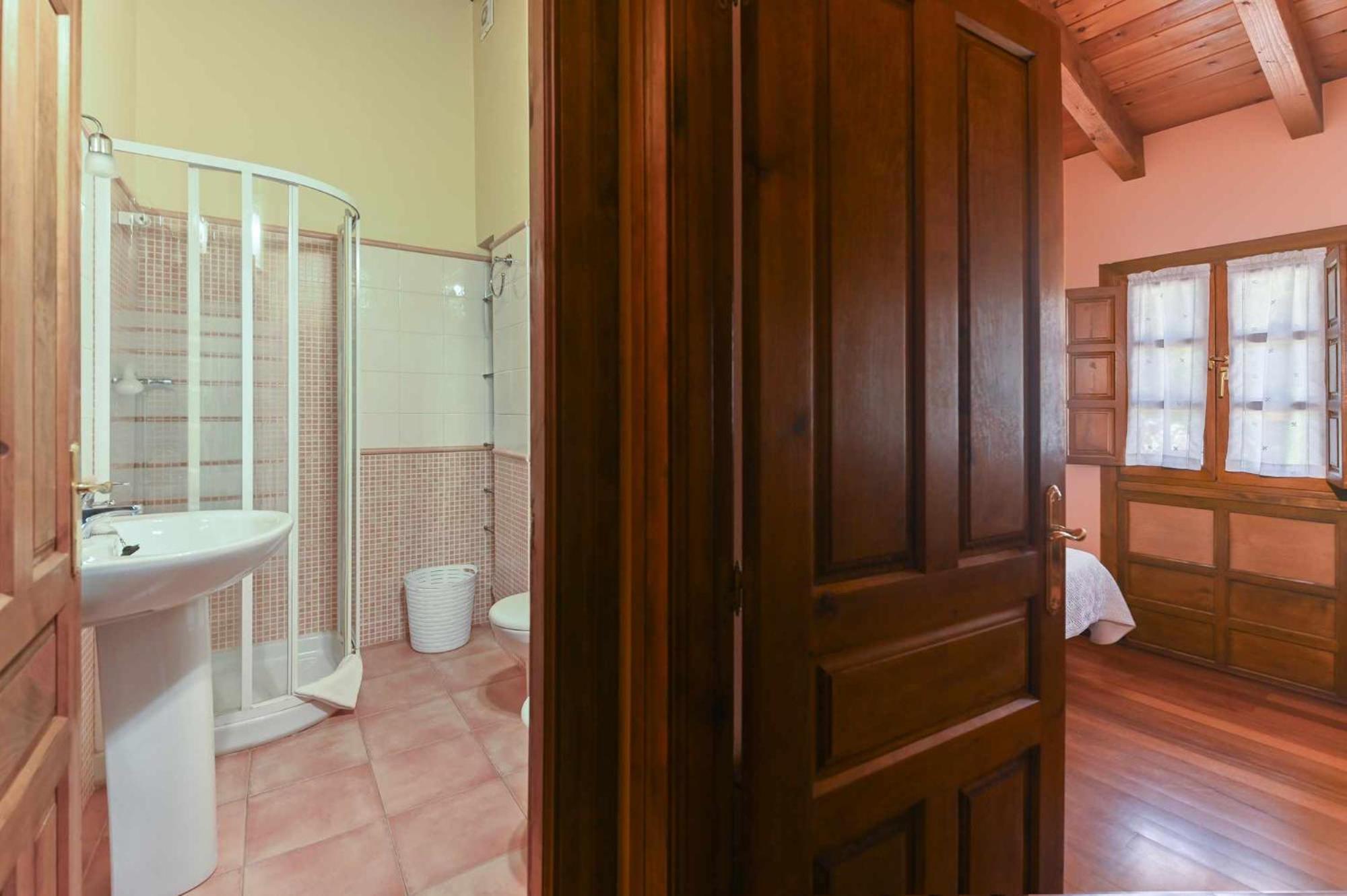 Apartamentos Rurales El Cuetu Picones  Exterior photo